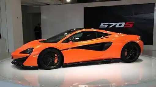 Berita - Mobil Murah ala McLaren Laris Manis