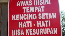 Foto - Lucu, Rambu Peringatan Unik Di Jalur Mudik