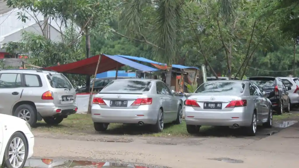 Foto - Toyota Sienta Community Indonesia Adu Futsal Dengan Camry Owner Demi Silaturahmi