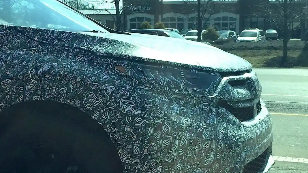 Foto - SPY SHOT: Honda CR-V 7-Seater