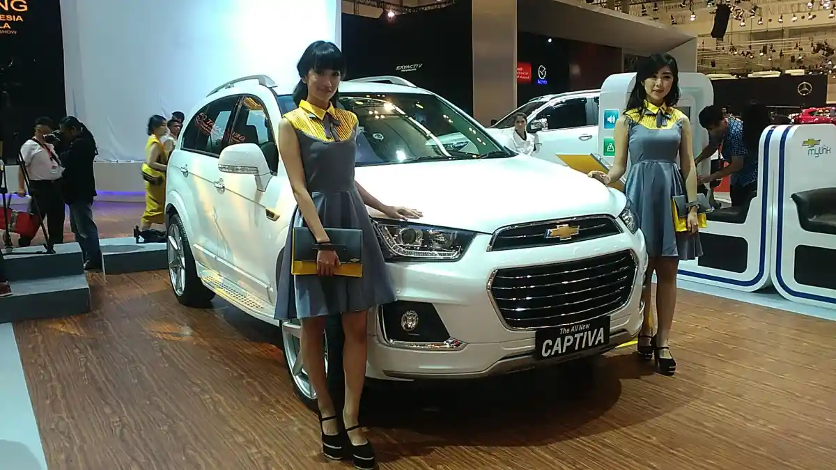 Foto - GIIAS 2016: Chevrolet Captiva dan TrailBlazer Facelift Muncul Dengan Konektivitas Canggih