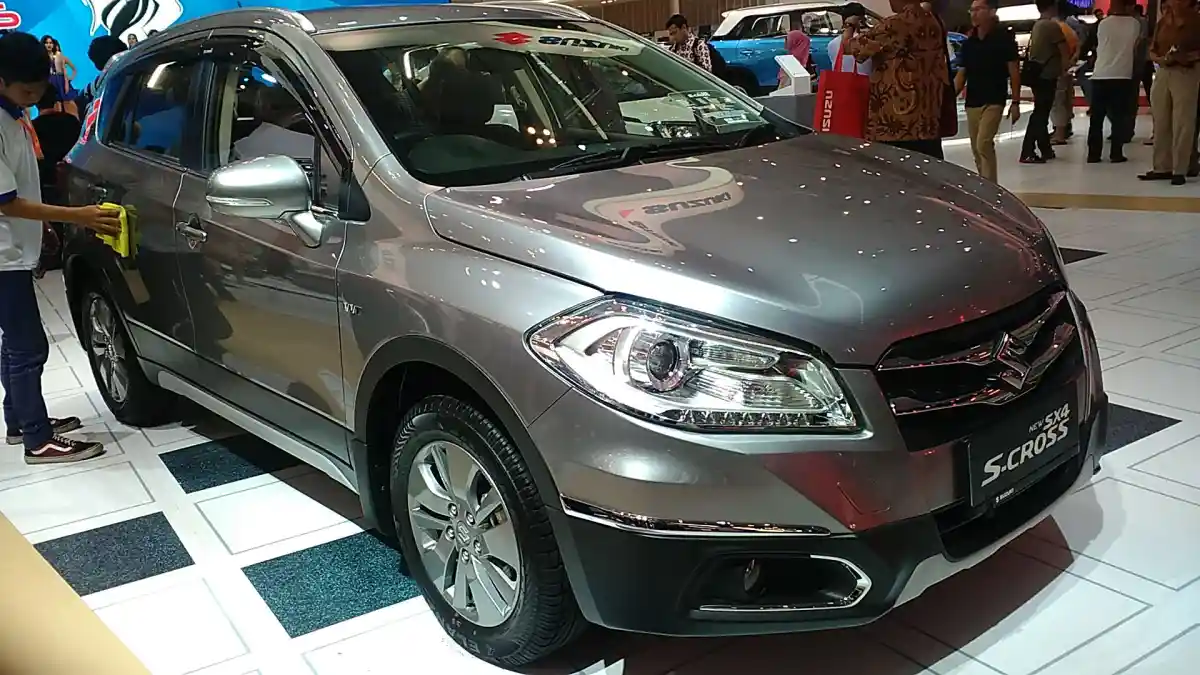 Foto - Suzuki S-Cross Bekas, Crossover Nyaman Dengan Banderol Mulai RP 145 Jutaan