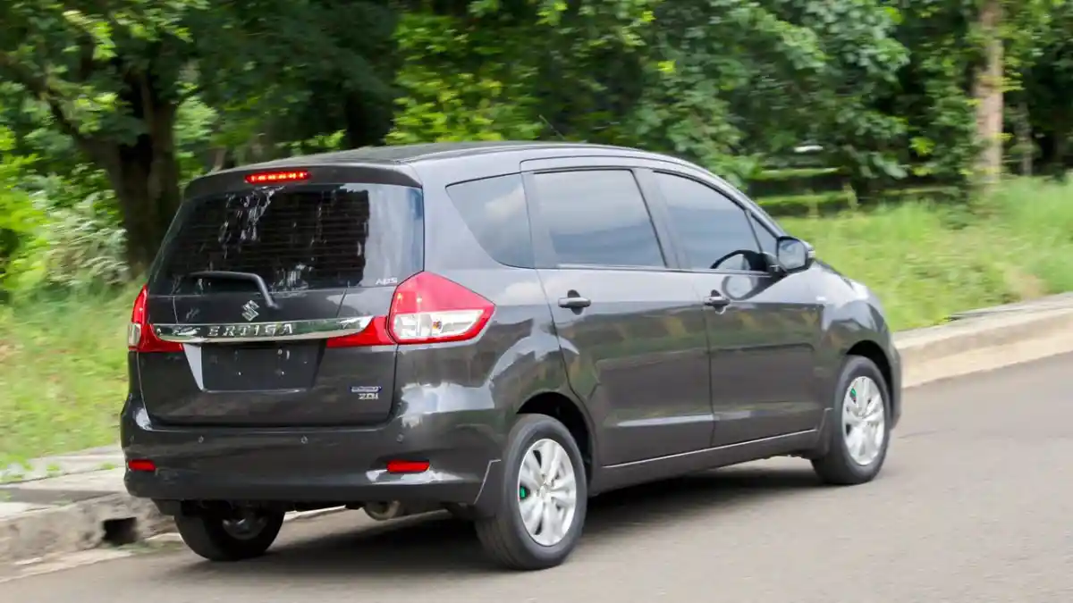 Berita - SPY SHOT: Suzuki Ertiga Diesel 2017 di Cikarang