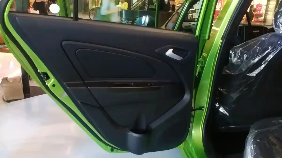 Foto - FIRST DRIVE: Proton Iriz 1.3L 2017