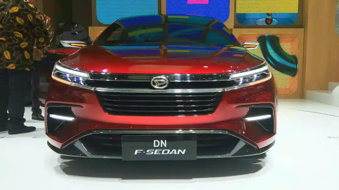 Foto - GIIAS 2017: Daihatsu Pamerkan Konsep Sedan Untuk Pertama Kalinya di Dunia