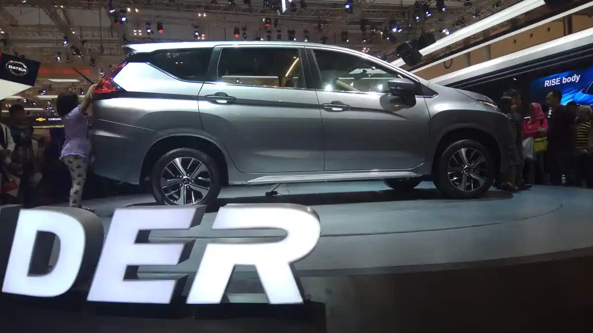 Foto - Mitsubishi Xpander Meluncur di Semarang, Termurah Sentuh RP 195 Jutaan