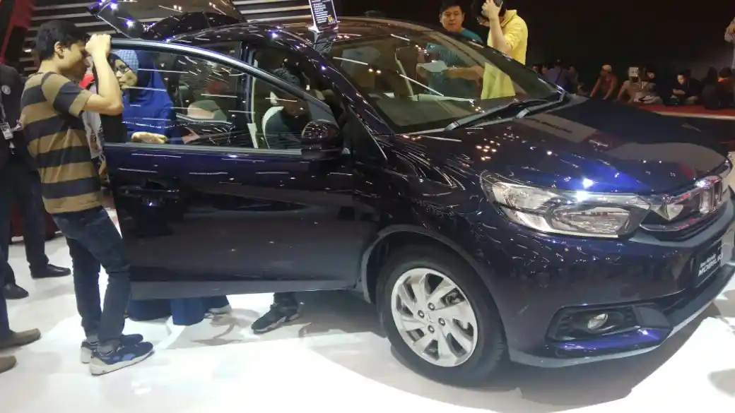 Foto - GIIAS 2017: Kredit Honda Mobilio Bisa Gratis 10 Kali Cicilan!