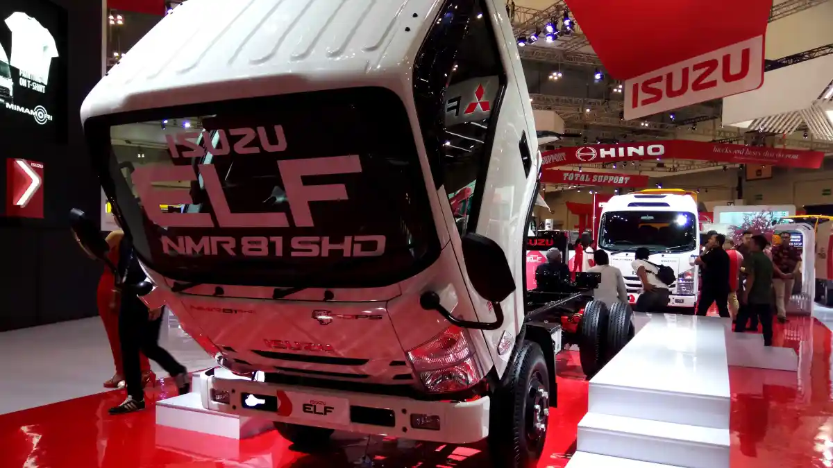 Foto - Alasan Tersendiri, Isuzu Terjun Terlalu Dini Di Teknologi Common-rail 