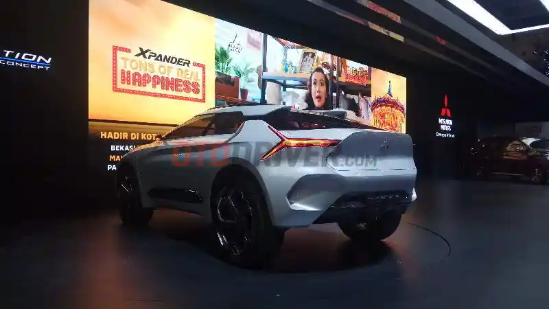 Foto - Sudah Keliling Panggung Internasional, Titisan Mitsubishi Lancer Evolution Tampil di GIIAS 2018