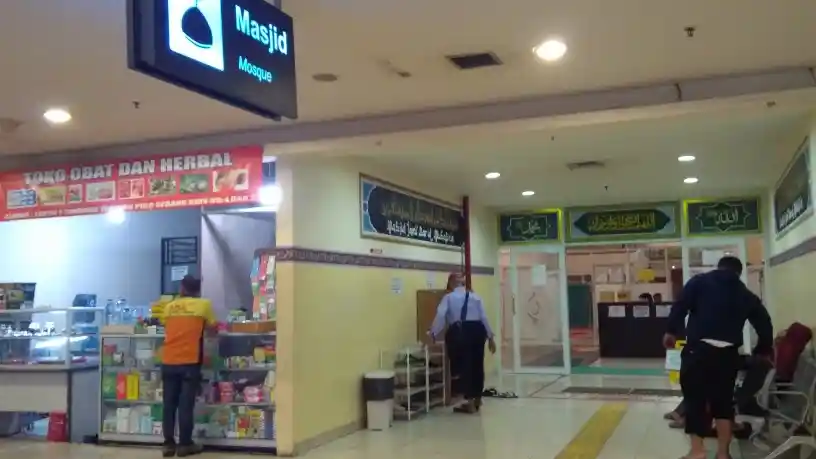 Foto - Terminal Terbesar di Asia Tenggara, Bebas Nuansa 'Angker'