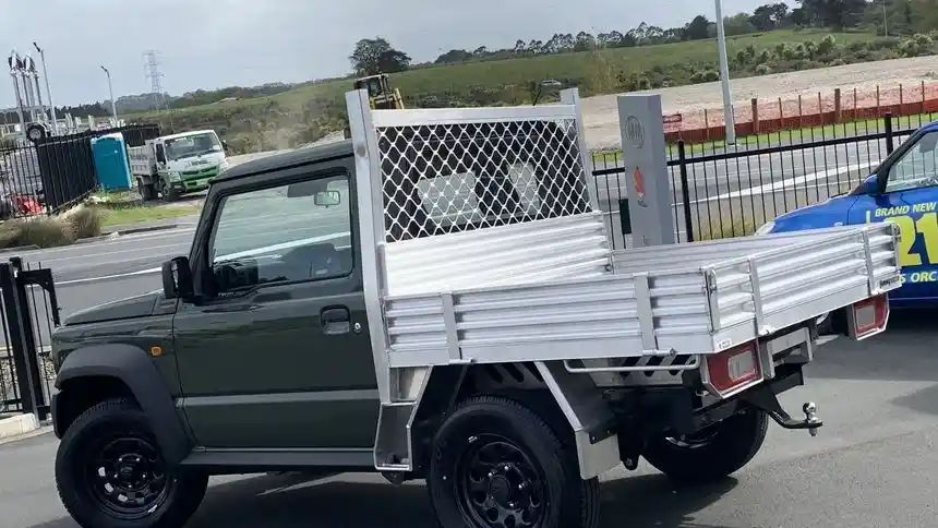 Foto - Suzuki Jimny Pikap Hadir Kembali Di New Zealand