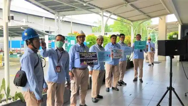 Foto - Tak Lakukan PHK, Daihatsu Sebut Karyawan Aset Berharga