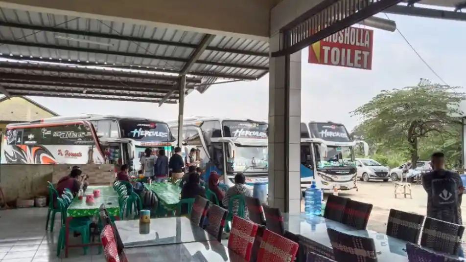Foto - Layanan PO Haryanto Jakarta-Slawi, Kini Ada Yang Beda