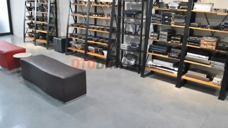 Berita - Sterindo Autosound Menawarkan Segudang Audio untuk Mobil Kesayangan