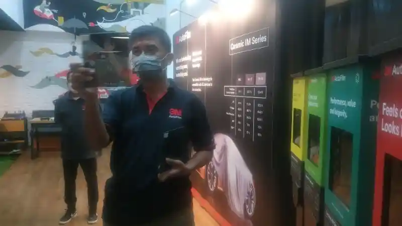 Tips - Tak Banyak yang Tahu Kaca Film Punya Usia Pakai Loh!