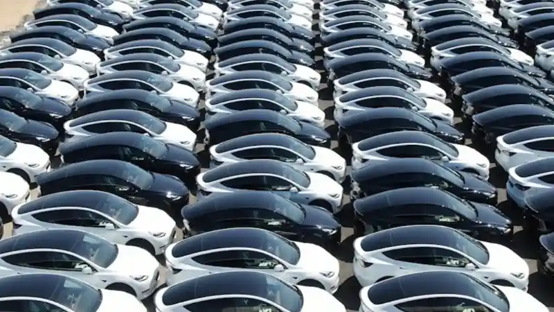 Foto - Awalnya Dilarang Masuk Komplek Pemerintahan, Kini Tesla Model Y Bakal Jadi Mobil Pemerintah China