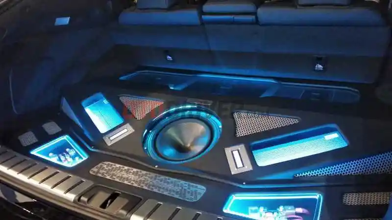 Foto - Mau Upgrade Audio Mobil LCGC? Segini Biaya yang Harus di Keluarkan