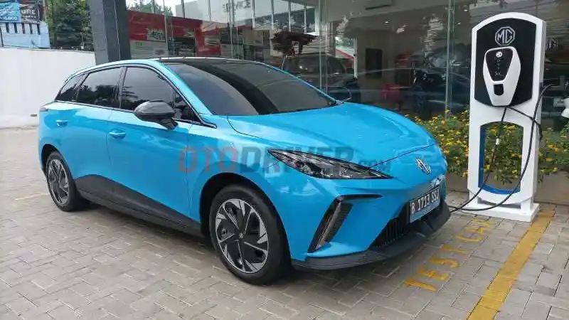 Foto - MG Perkuat Infrastruktur Mobil Listrik di Indonesia, Ada Charging Station di Setiap Diler