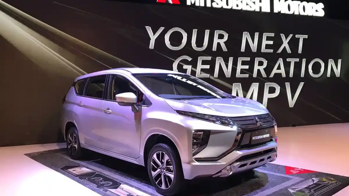 Foto - VIDEO: First Impression Mitsubishi Small MPV