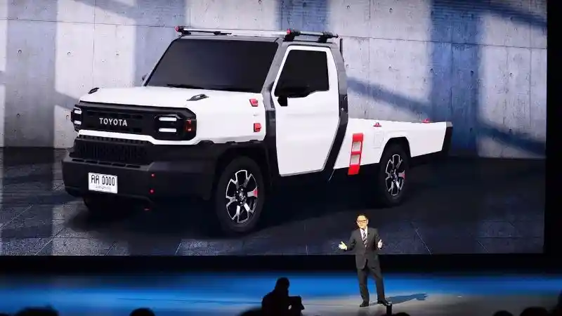 Foto - Evolusi Toyota Model Pikap Di Indonesia