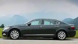 Foto - Ini Dia Koleksi Mobil Tiger Woods.