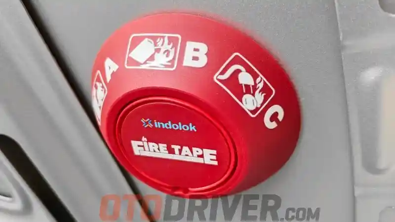 Foto - Indolok Rilis Tiga Tipe Alat Pemadam, Ada yang Khusus EV