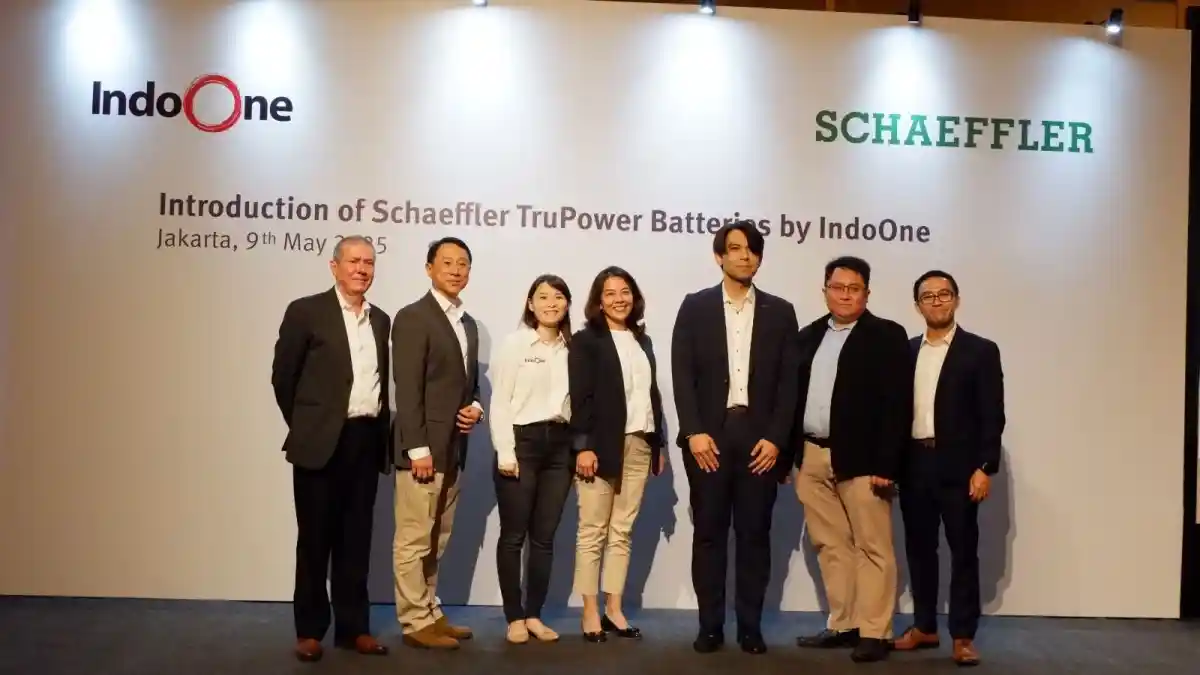 Foto - Setelah Sukses Jual Suku Cadang Exxon Mobil Dan Brembo, Kini IndoOne Main Alat Berat