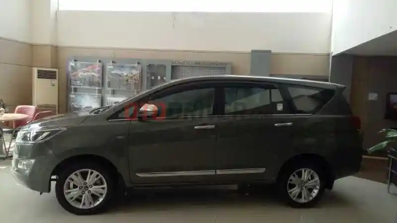 Foto - Kijang Innova Diskon Hingga RP 60 Juta! Ada 4 Konsekuensinya