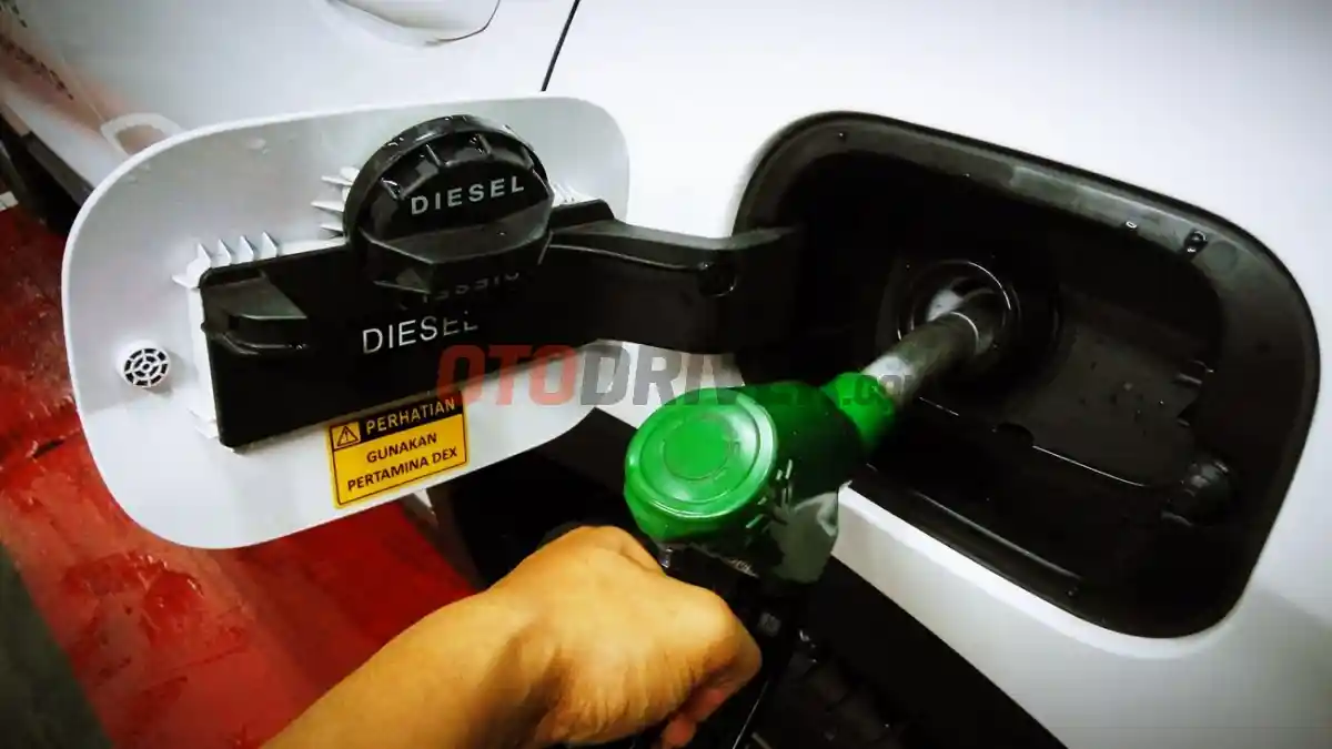 Foto - Harga Pertamax Serta Dex Series Turun, Yang Swasta Juga Ikut Turun