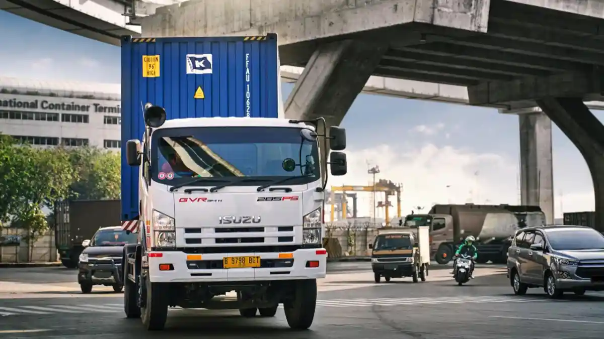 Berita - Isuzu Indonesia Siapkan Strategi Hadapi Pasar New Normal