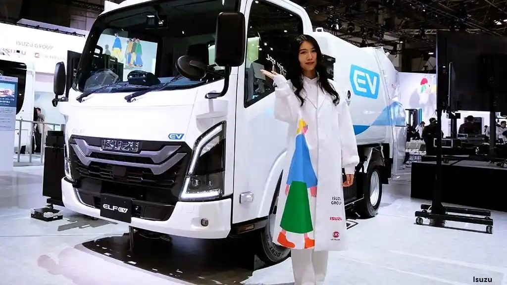 Foto - Berbagai Truk Ringan Bakal Hadir Di GIICOMVEC 2026