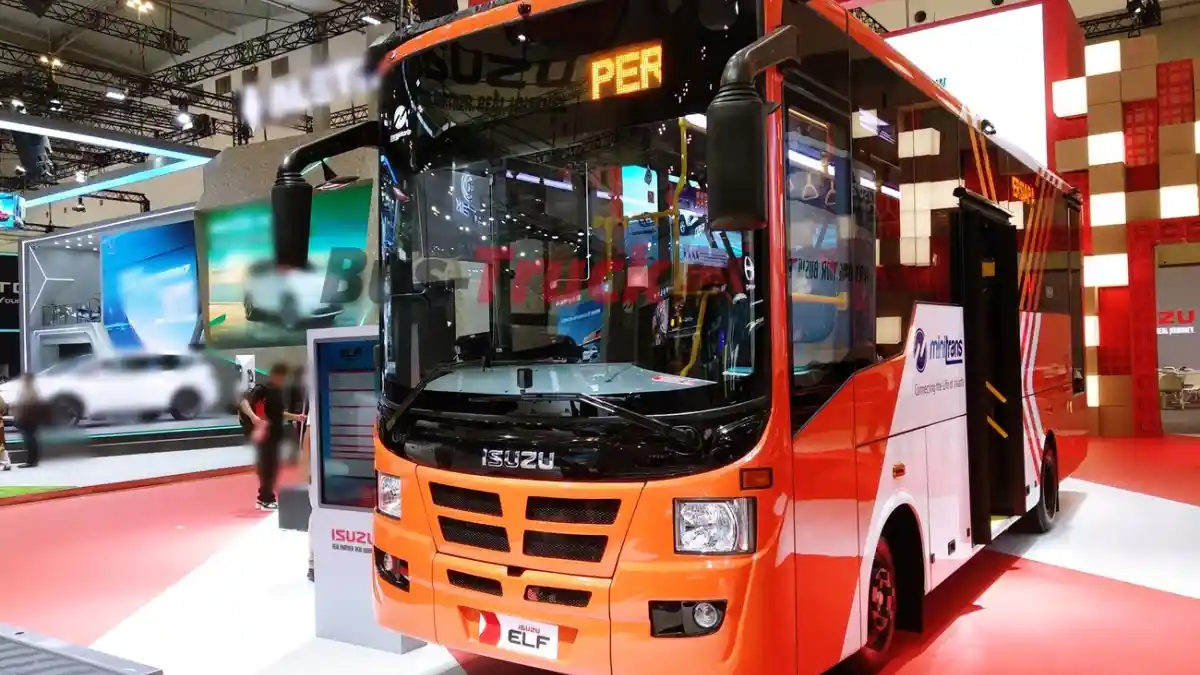 Foto - Isuzu Terus Menambah Kenyamanan Pengguna mu-X Dan D-Max