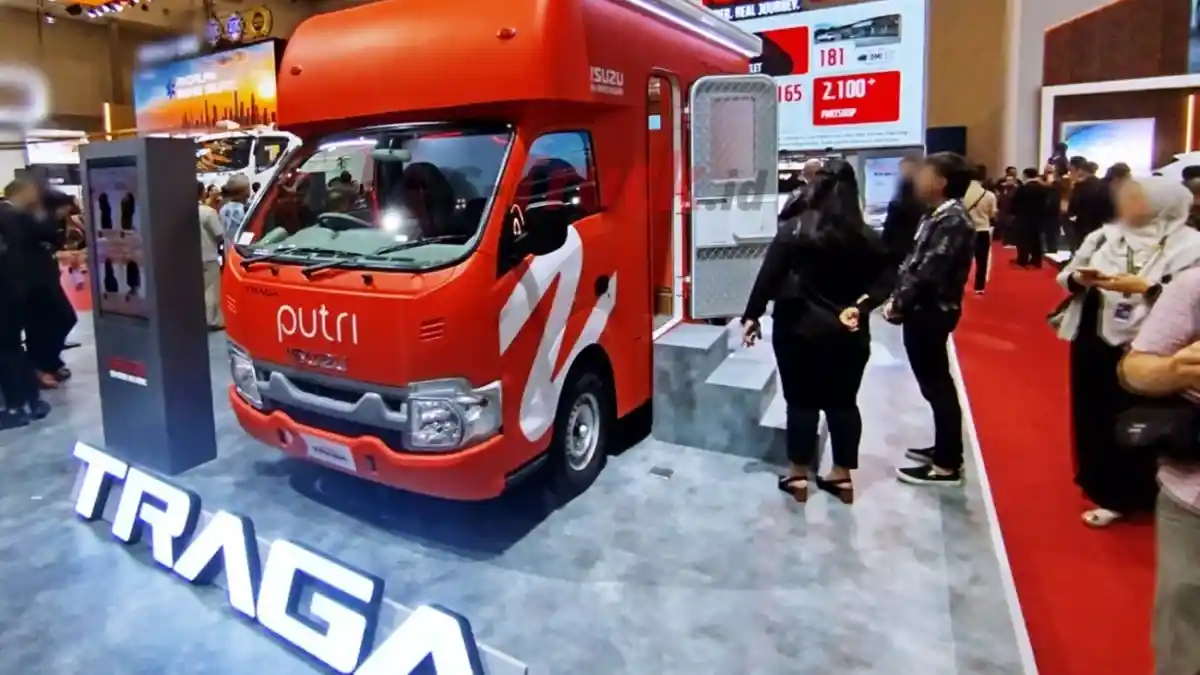 Truk - Isuzu Di GIIAS 2026 Hadirkan Dua Bintang, Sebagai Salon Berjalan Dan Studio Kreatif Digital