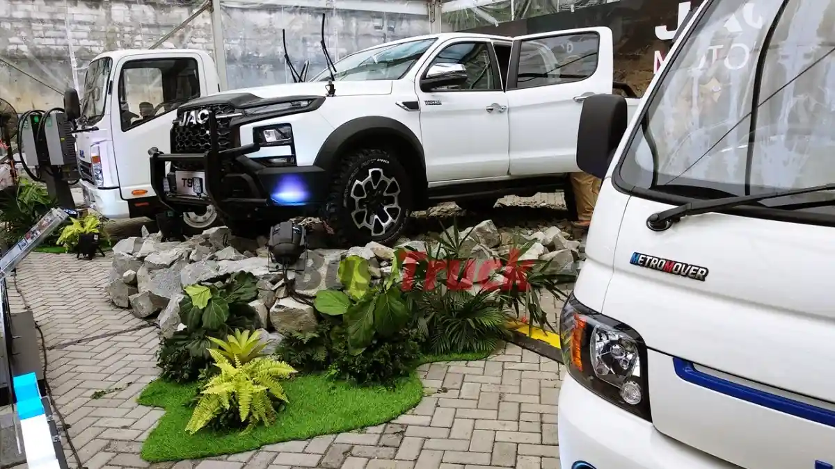 Truk - JAC Panaskan Persaingan Kendaraan Niaga Bertenaga Listrik, Lihat Tiga Model Anyar Mereka