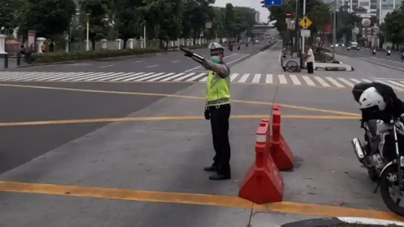 Berita - Libur Ganjil-Genap Diperpanjang Hingga 4 Juni 2020