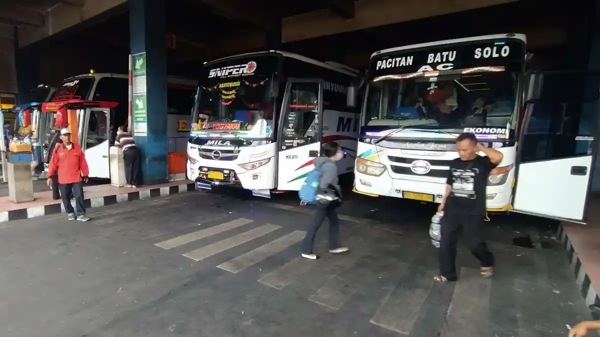 Berita - Masih Banyak Laka Bus, Kemenhub Harus Berbenah
