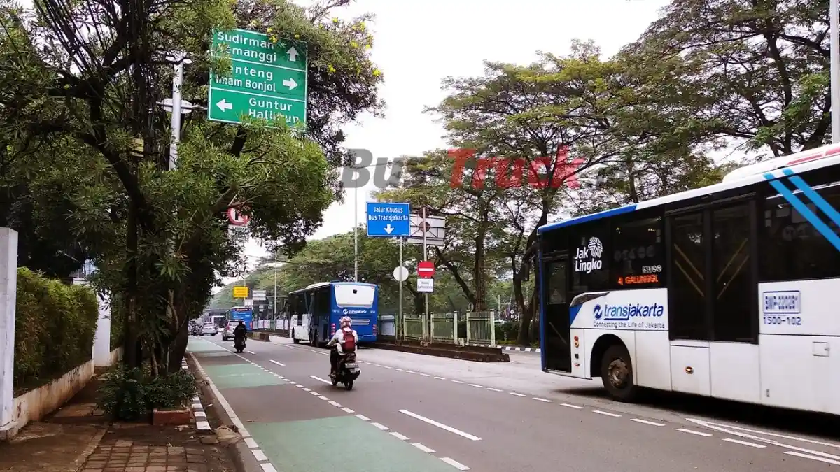 Foto - Jakarta Masuk Daftar Kota Transportasi Terbaik Di Dunia