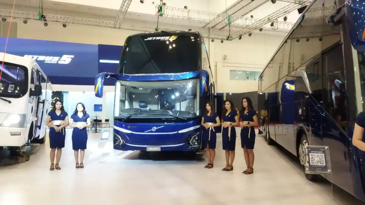 Foto - Jetbus 5 "Edisi 50 Tahun Adiputro" Tidak Akan Pernah Diproduksi Ulang