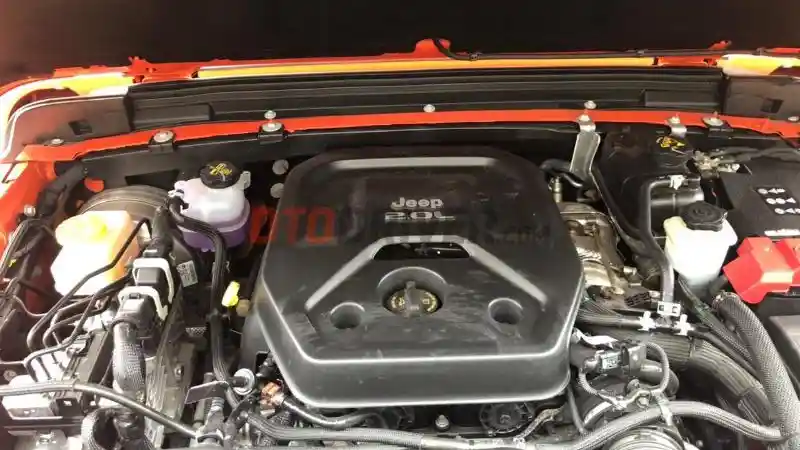 Foto - Jeep Belum Akan Jual Model Bermesin Bensin Di Indonesia Saat Ini 