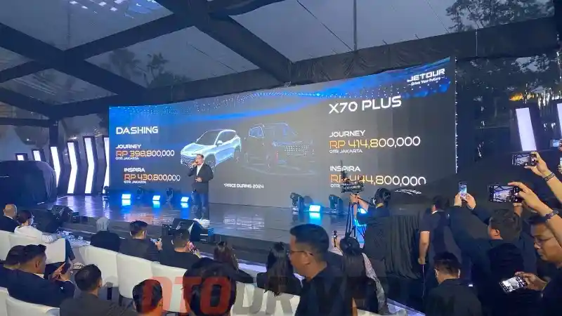 Foto - Jetour Resmi Jual Dua SUV Keluarga Berbanderol Rp 400 Jutaan, Tapi Bukan EV