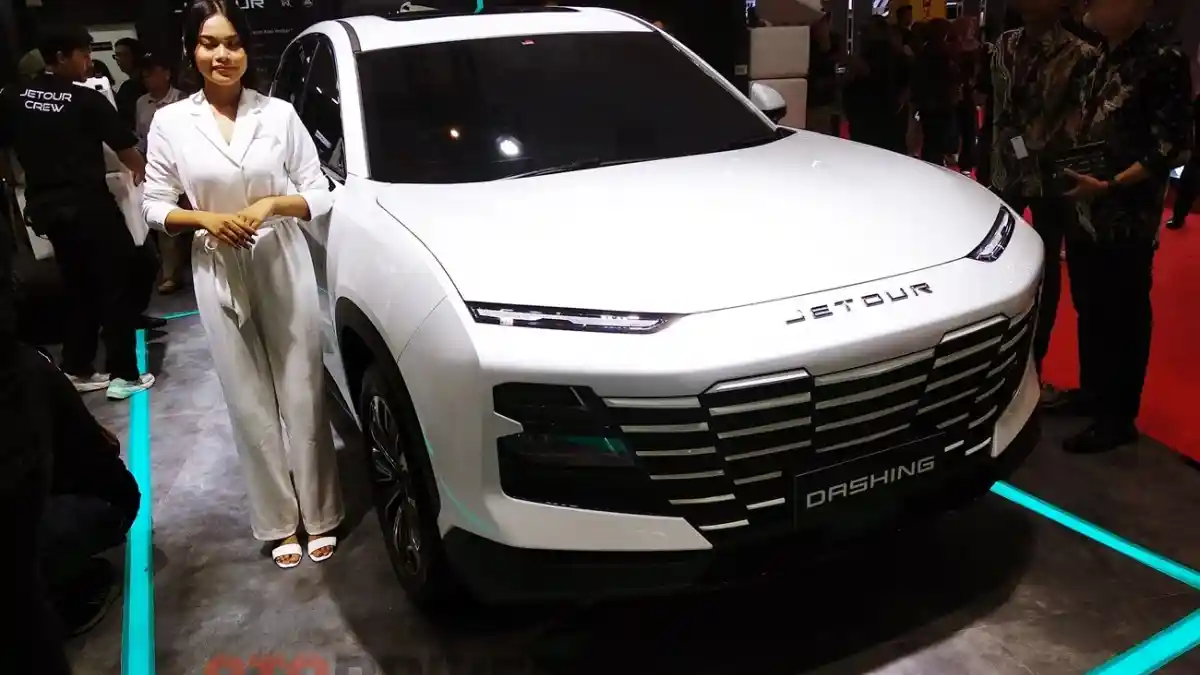 Foto - Pertama Di Dunia, Jetour Bawa X50e Di IIMS 2025, Sudah Bisa Booking