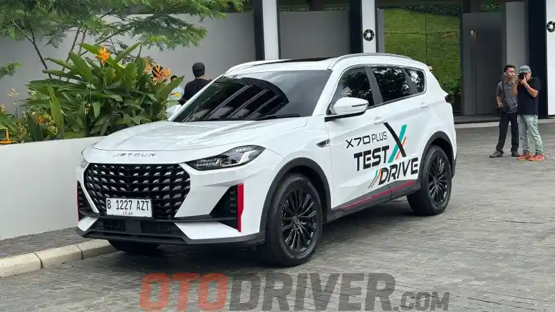 Foto - 7 Keunggulan Jetour X70 Plus, Bekal Untuk Melawan Kompetitor