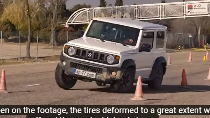 Crash Test - VIDEO: Jimny Generasi Terbaru Susah Payah Jalani Moose Test