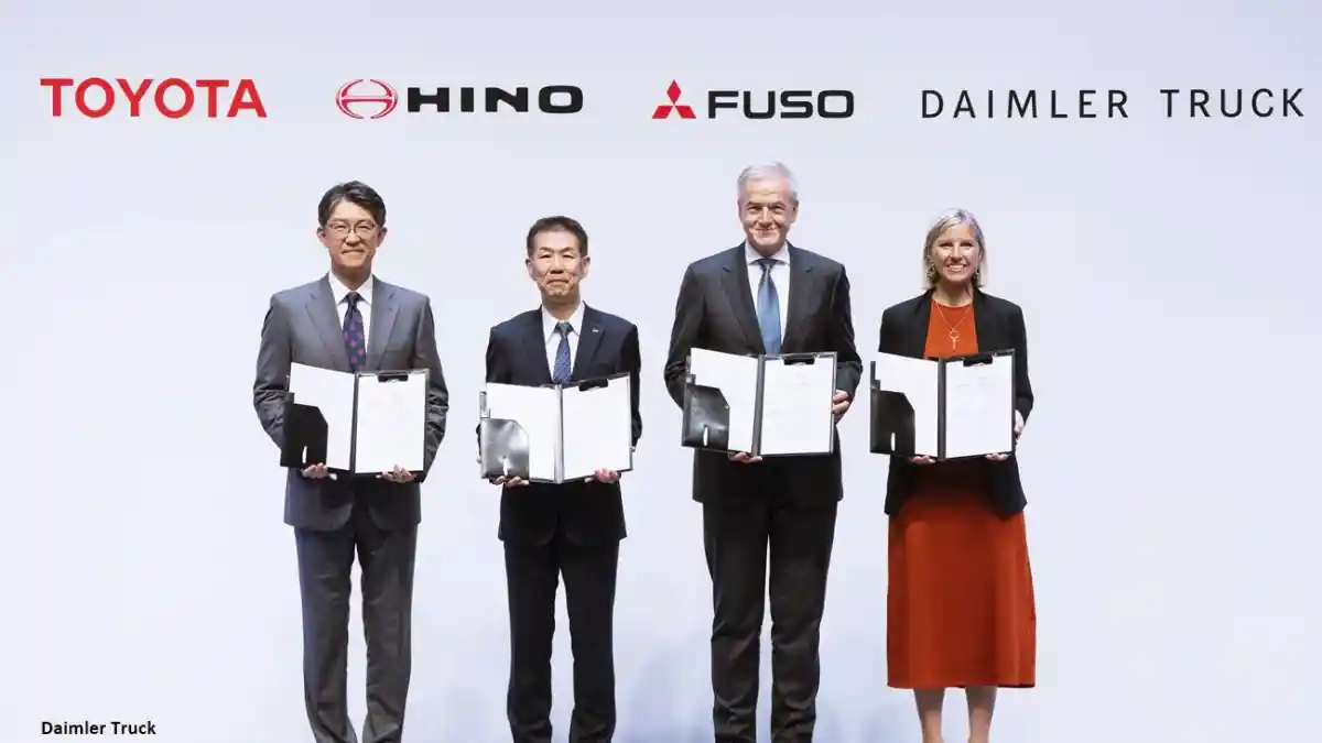 Truk - Daimler Truck Dan Toyota Gabungkan Mitsubishi Fuso-Hino, Siap Jadi Raksasa Di Asia