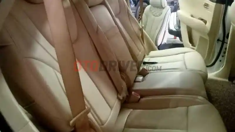 Tips - Sering Disepelekan, Ini Kesalahan Mencuci Jok Mobil 