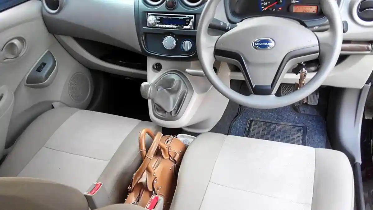 Foto - 5 Perilaku Berikut Bisa Memperpendek Usia Jok Kulit Mobil