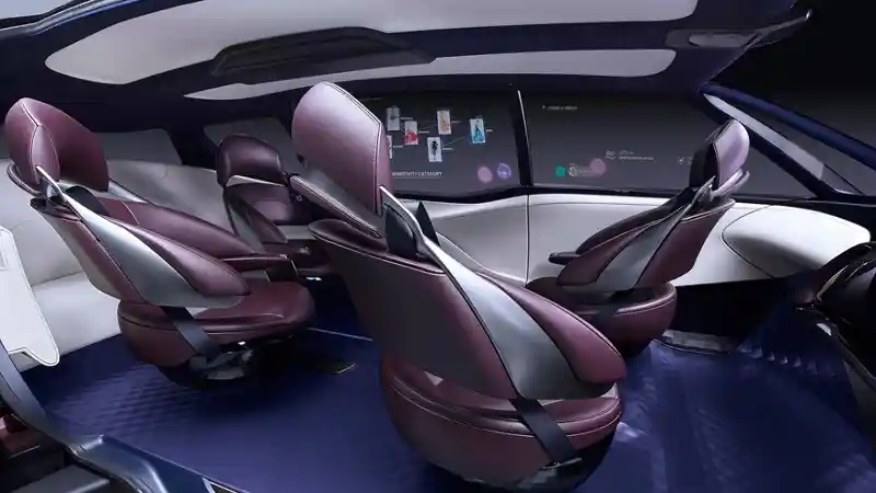 Foto - GIIAS 2019: Konsep MPV Pintar Toyota Bisa Jadi Ruang Rapat Berjalan