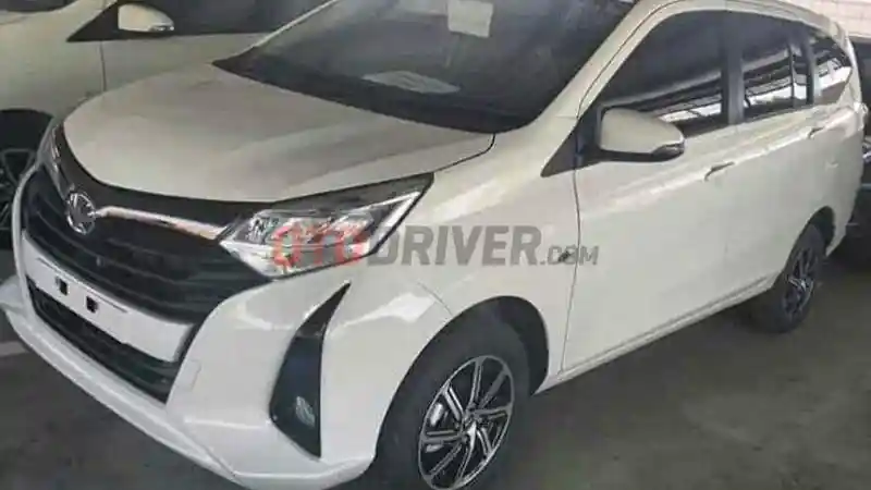 Foto - Bocor Lagi! Toyota Calya Facelift Makin Terkuak