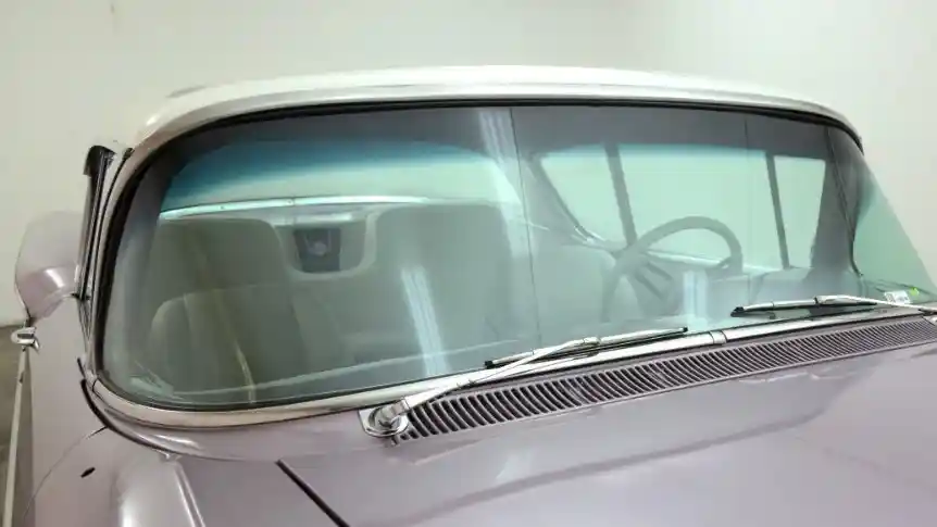 Berita - Top Tint, Anti Silau Bawaan Pabrik Di Kaca Depan