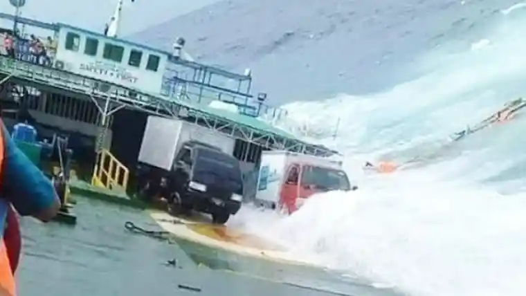 Berita - Mobil Tenggelam Karena Tragedi KM Lestari Maju Masih Bisa Diklaim ke Asuransi?